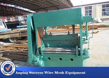 China Blatt-Maschen-Streckmetall-Maschinen-Ausrüstung für Stahlblech-Stromsystem fournisseur