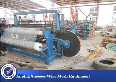 China Hohe Arbeitsgeschwindigkeit quetschverbundene Maschendraht-Maschine galvanisieren Stahldraht-Material fournisseur